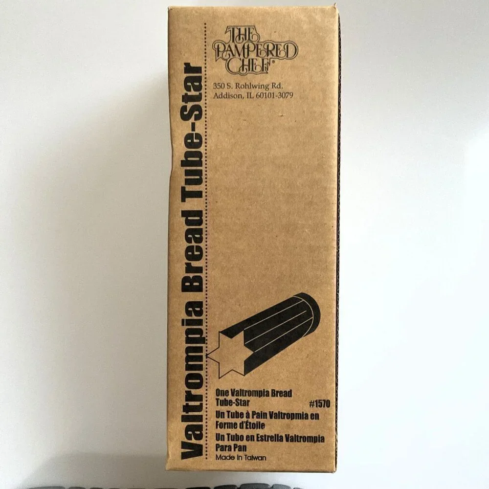 THE PAMPERED CHEF VALTROMPIA BREAD TUBE-STAR SHAPED